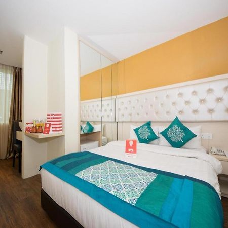 Oyo 114 Sandpiper Hotel Куала-Лумпур Экстерьер фото
