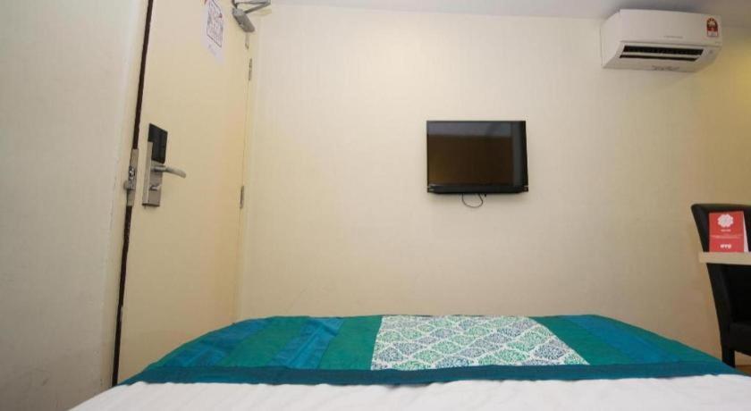 Oyo 114 Sandpiper Hotel Куала-Лумпур Экстерьер фото